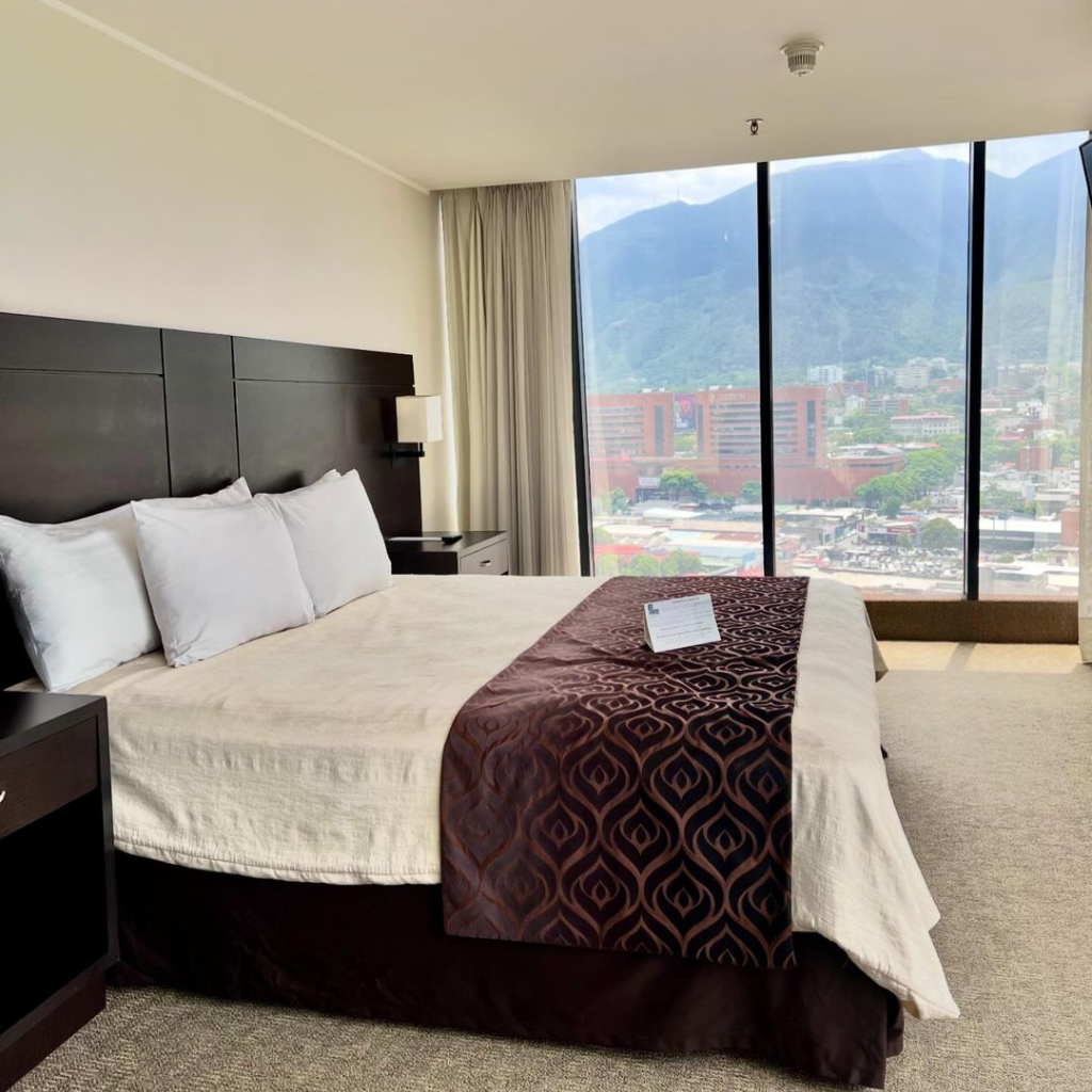 Chacao Suites-1